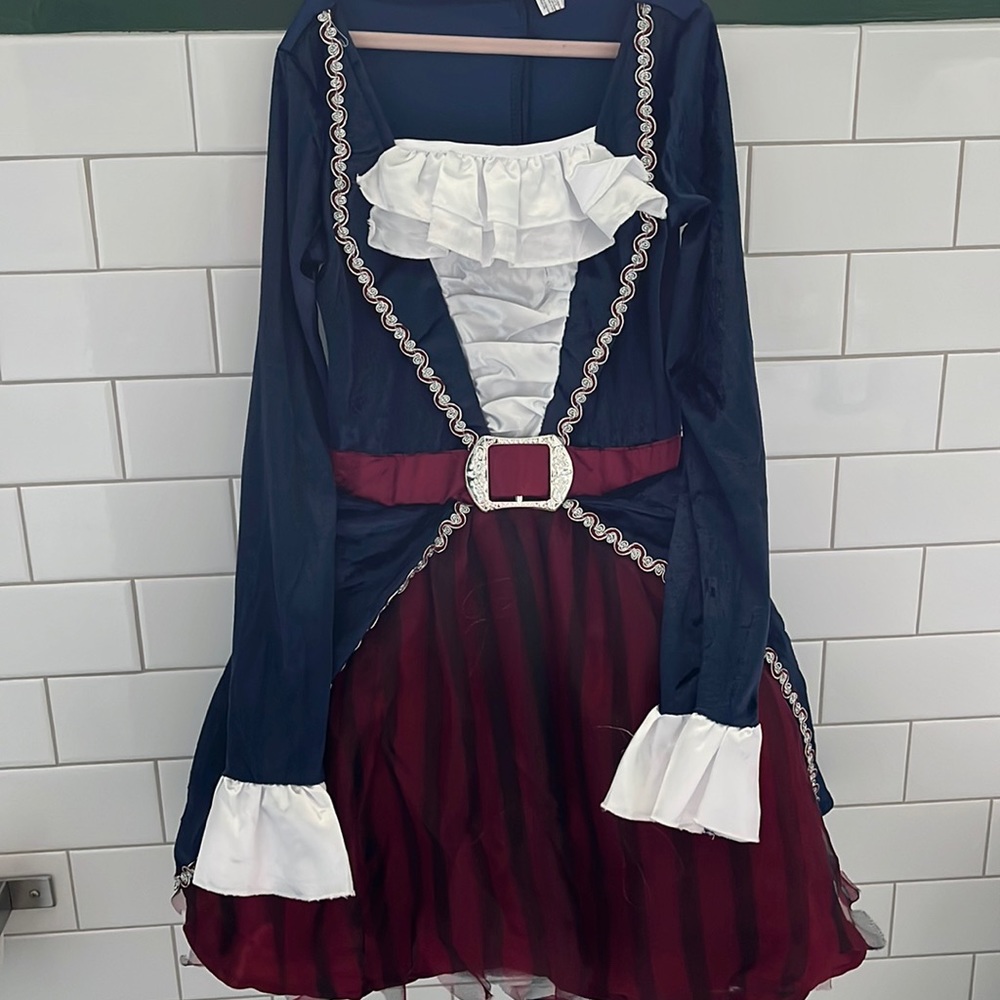 Girls Pirate Costume with Light Up Skirt